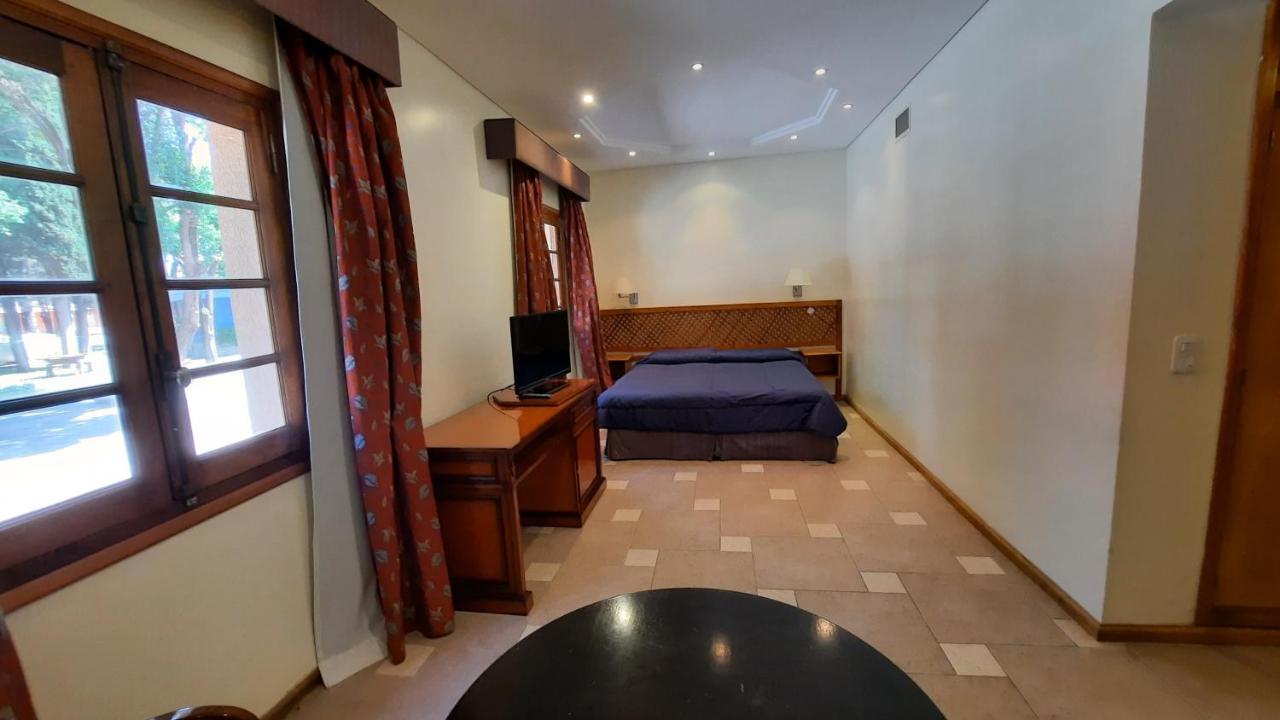 Hotel El Volcan Bagian luar foto