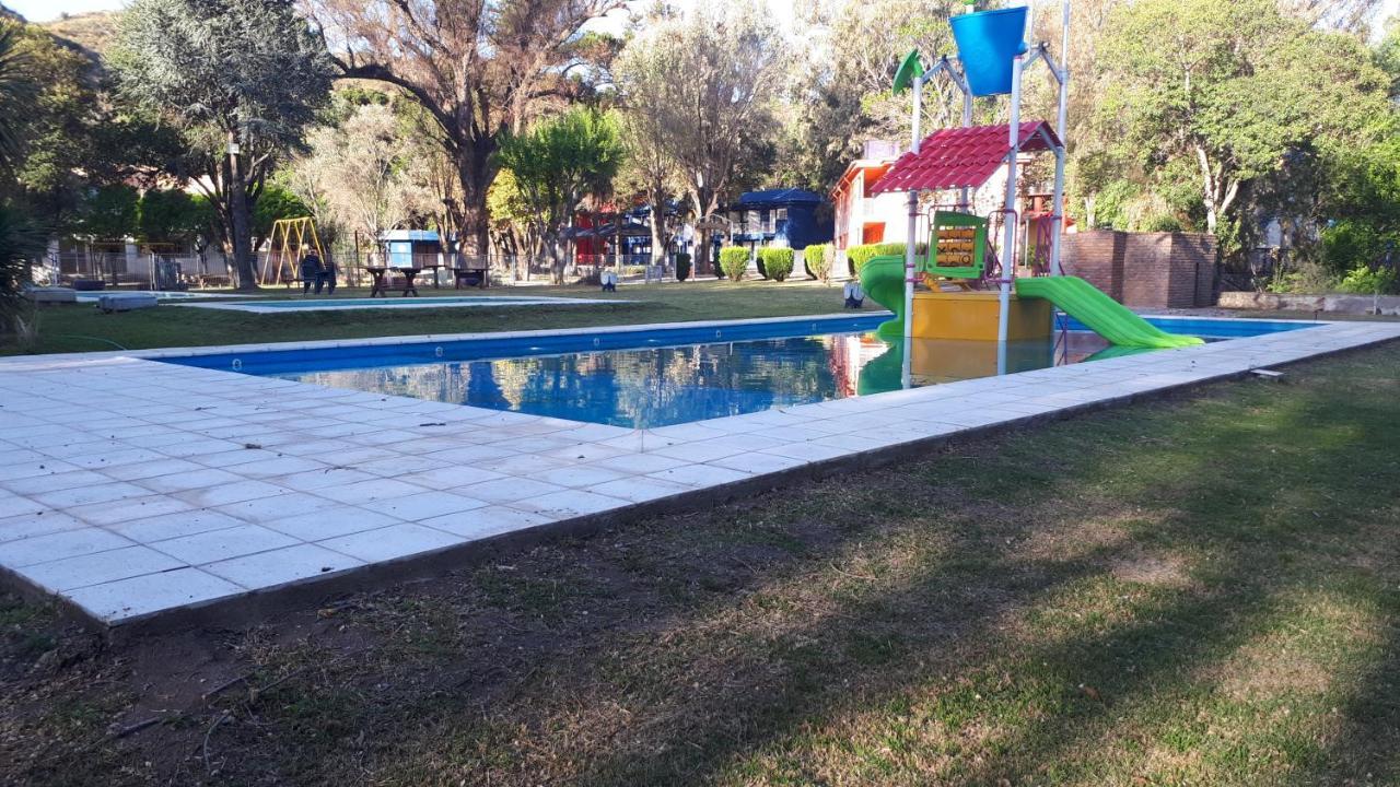 Hotel El Volcan Bagian luar foto