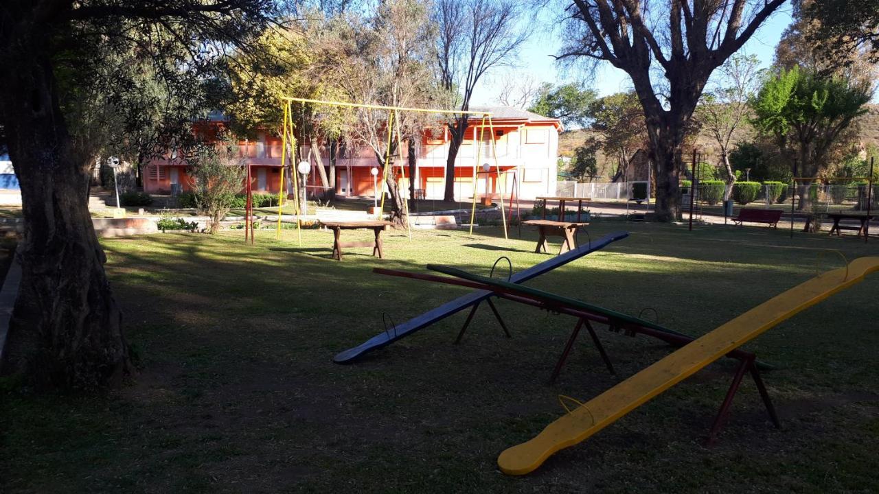 Hotel El Volcan Bagian luar foto