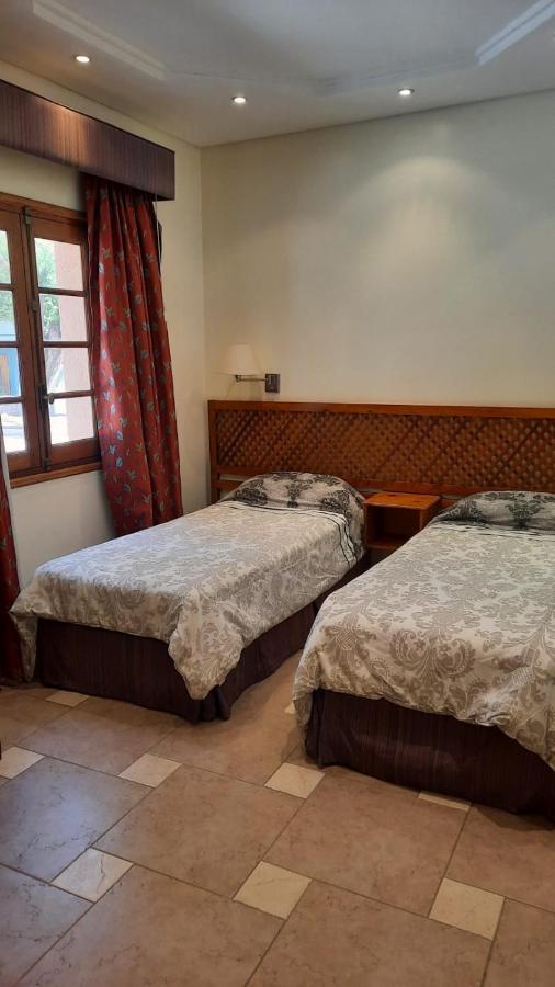 Hotel El Volcan Bagian luar foto