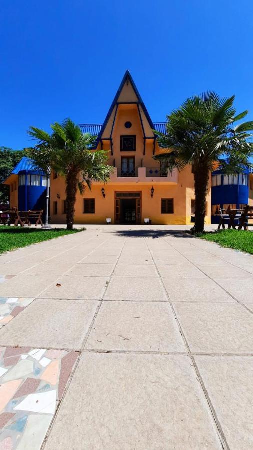 Hotel El Volcan Bagian luar foto
