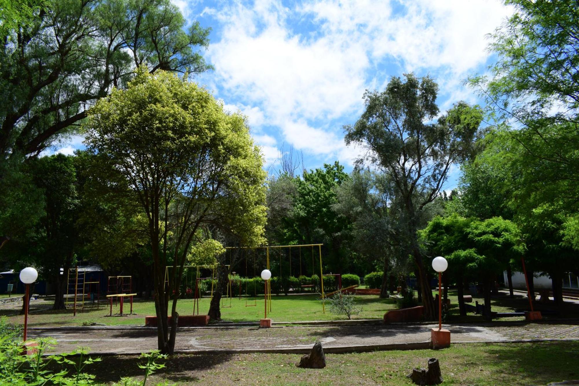 Hotel El Volcan Bagian luar foto